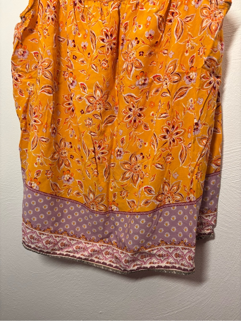 BeachLunchLounge Yellow Floral Smocked Neck Sleeveless Tank Top Size XL - Picture 3 of 10
